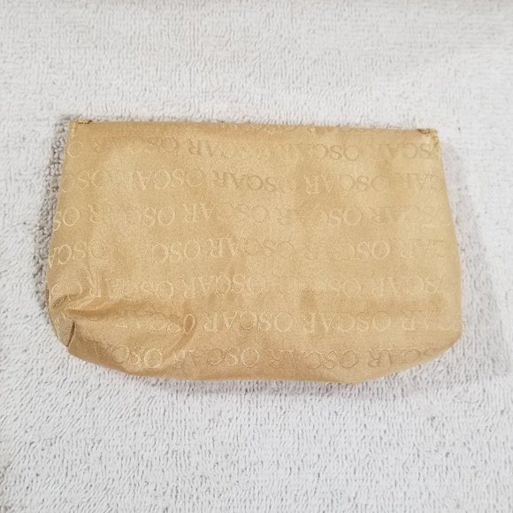 Oscar de la Renta small cream makeup bag - Picture 3 of 7